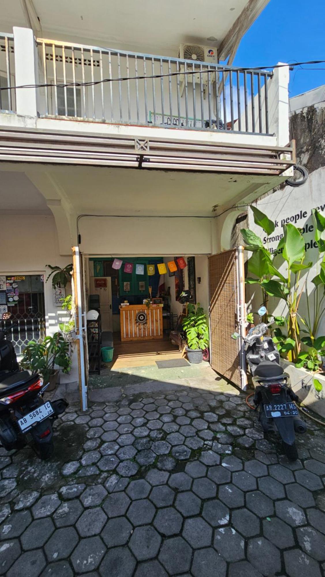 Oke Baik Hostel Γιογκιακάρτα Εξωτερικό φωτογραφία
