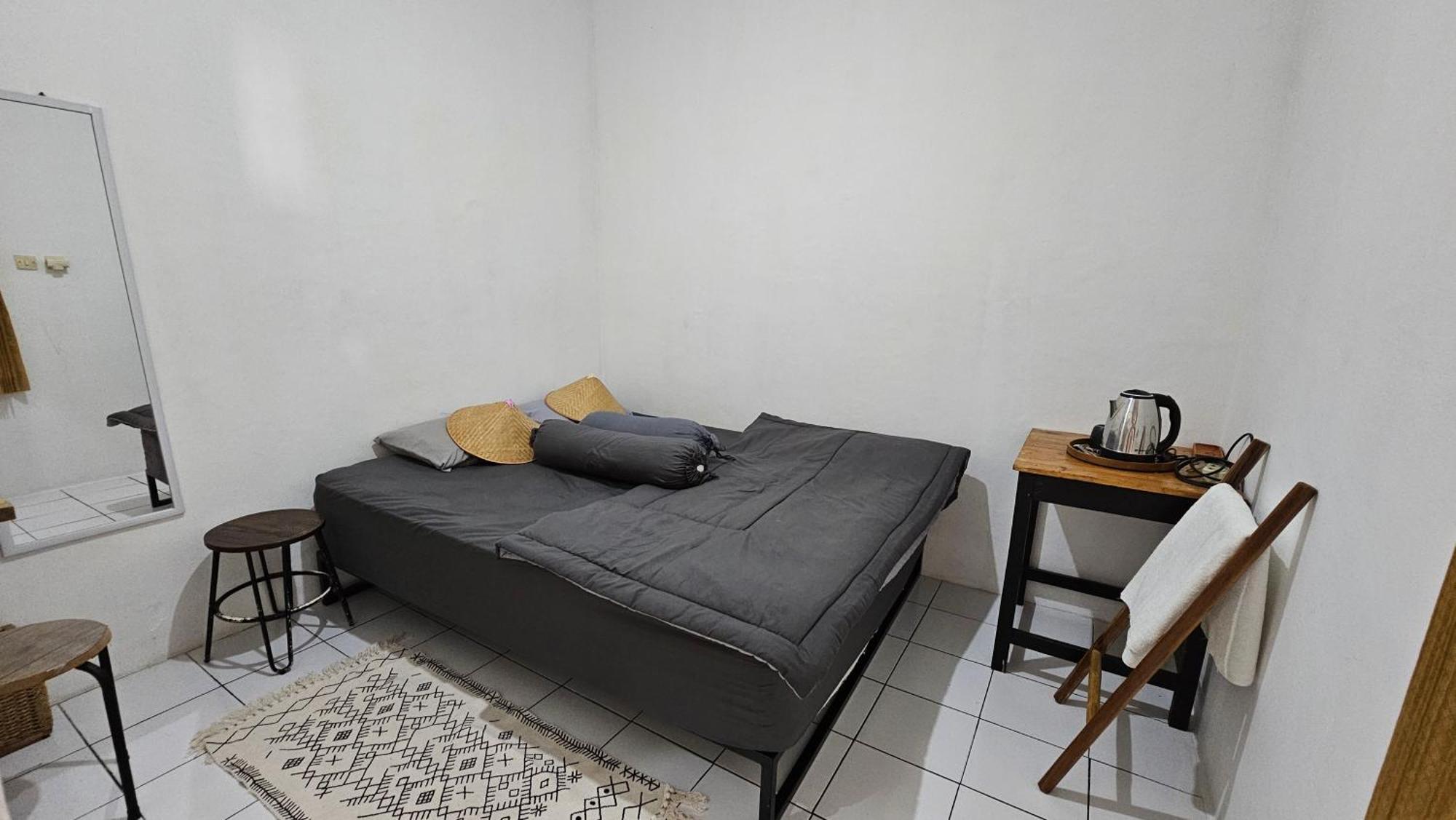 Oke Baik Hostel Γιογκιακάρτα Εξωτερικό φωτογραφία