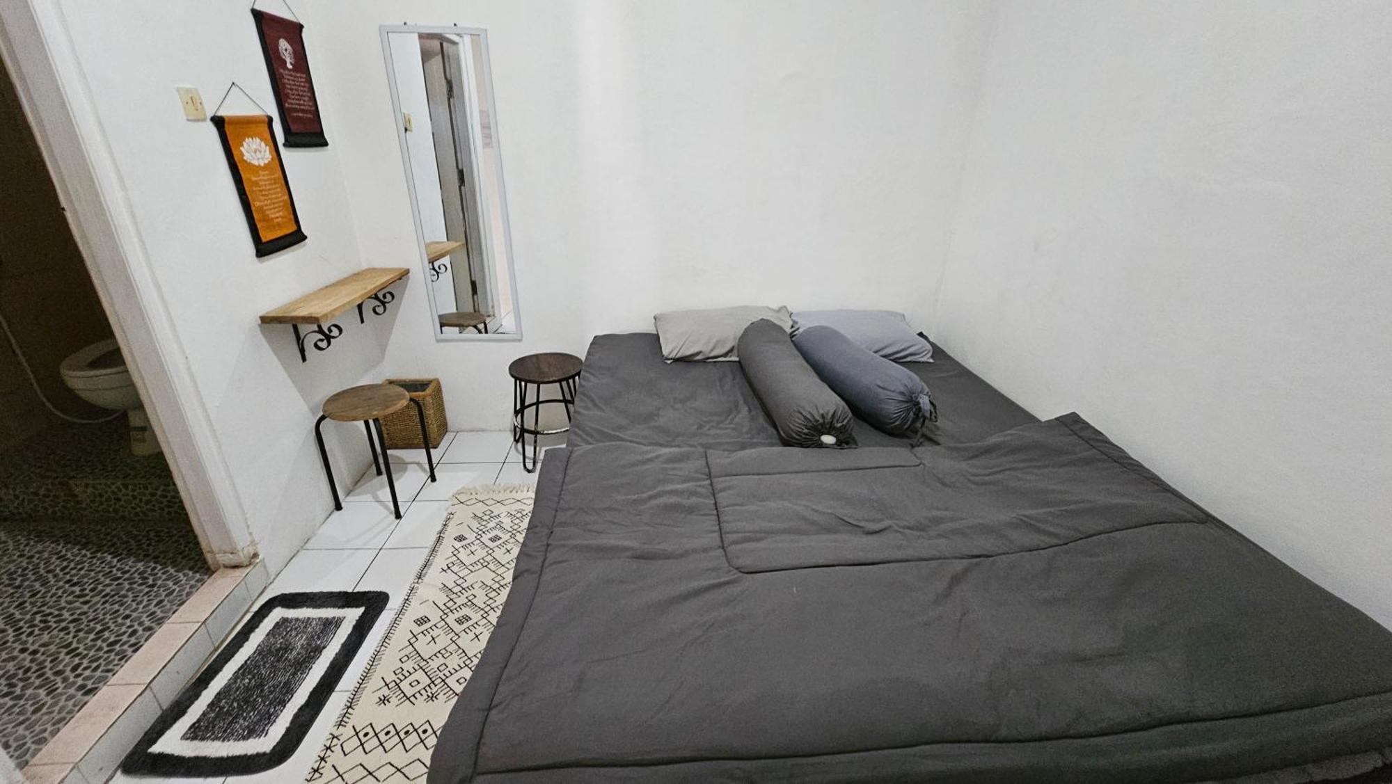 Oke Baik Hostel Γιογκιακάρτα Εξωτερικό φωτογραφία