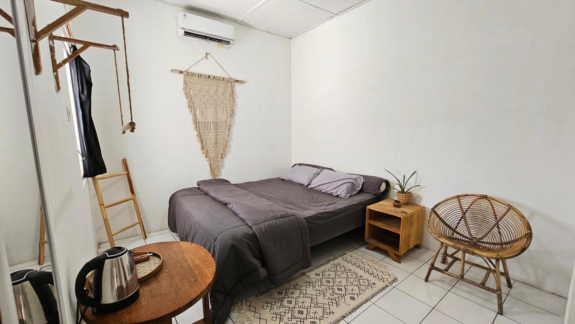 Oke Baik Hostel Γιογκιακάρτα Εξωτερικό φωτογραφία